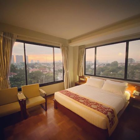 My Dream Hotel Янгон Экстерьер фото