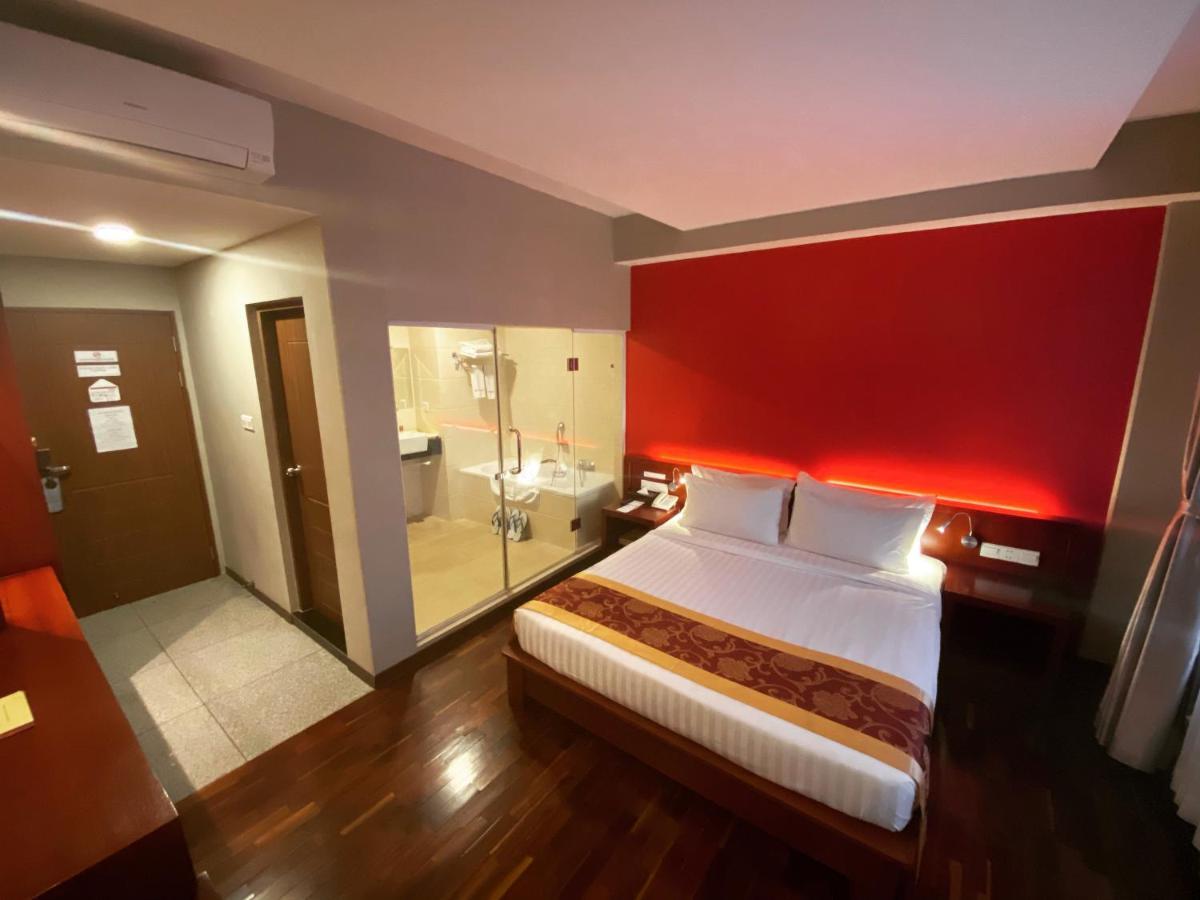 My Dream Hotel Янгон Экстерьер фото